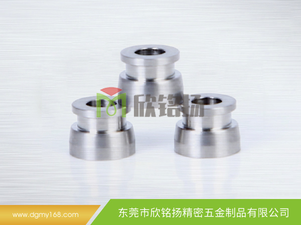 不(bu)鏽鋼金(jin)屬(shu)固配(pei)器(qi)