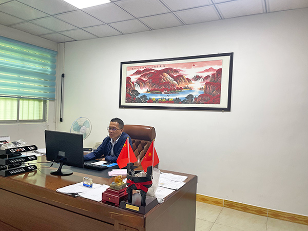 董事長(zhang)辦公室