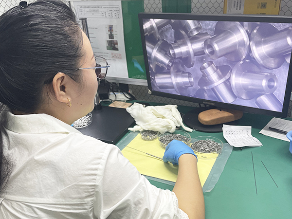 工作現(xian)場(chang)