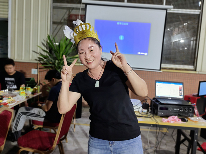 員(yuan)工(gong)生日會