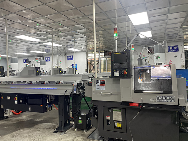 機(jī)(ji)器設(shè)(she)備擺放(fang)